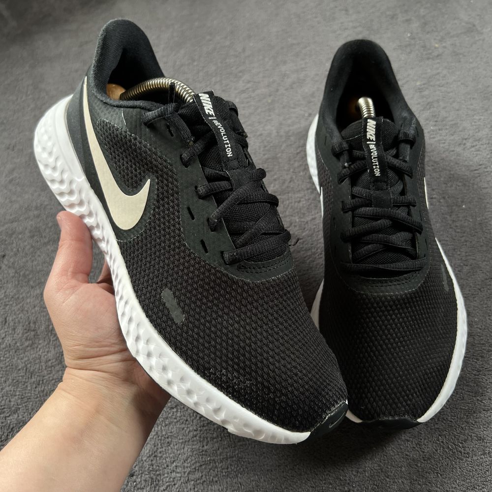 Чоловічі кросівки Nike revolution. P. 39. Ідеал!!!