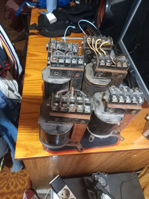 Трансформаторы 220/36вт