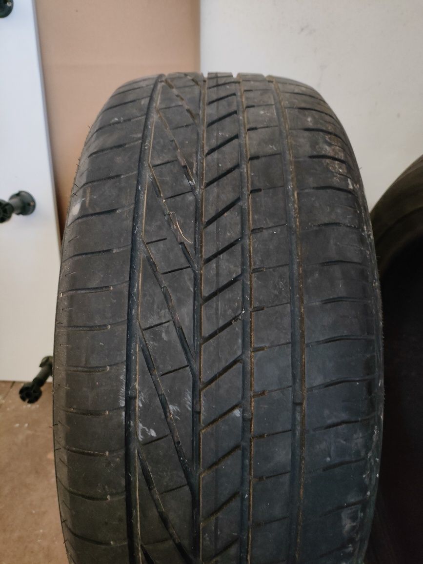 Opony letnie Goodyear 255/45 r20 2szt