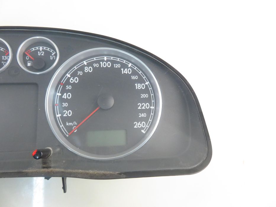 Licznik Vw Passat B5 Fl Variant (3b6) 1.9 Tdi - Awx