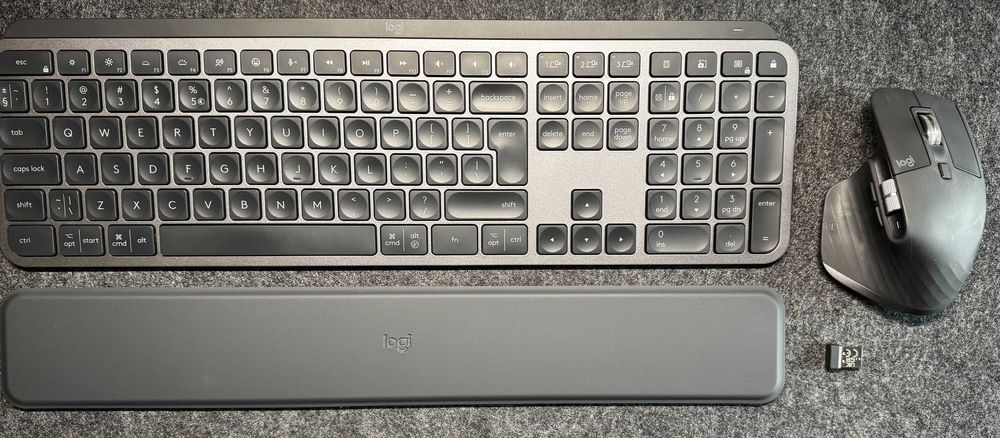 Klawiatura + mysz Logitech MX Keys S Combo Graphite