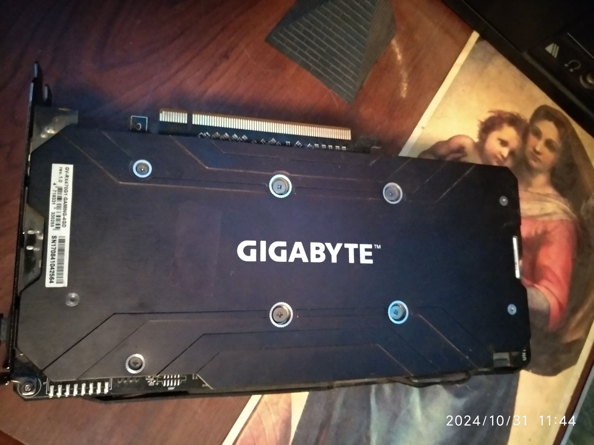 Amd Radeon Gigobyte RX470 в отличном состоянии як с магазина