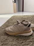 Tenis adidas Boost