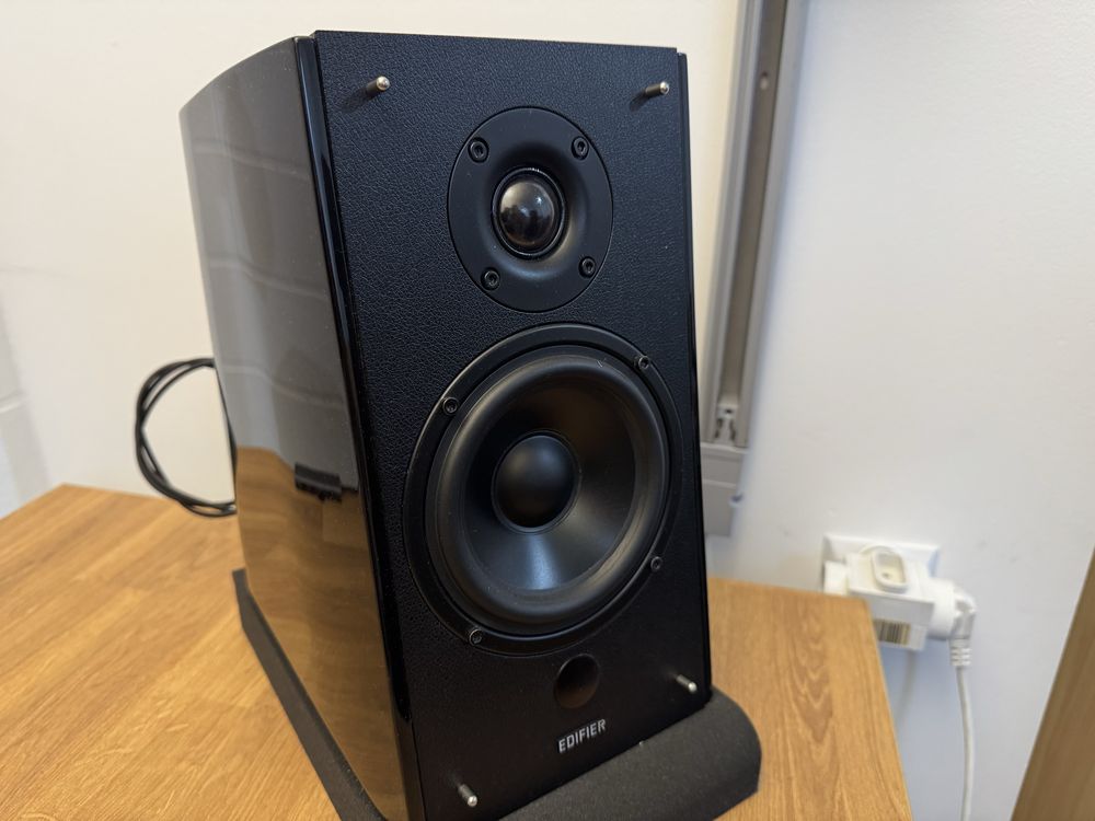 Kolumny aktywne monitory odsłuchowe Edifier R2000DB