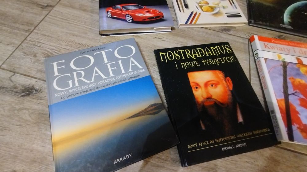 Ksiazki rozne 8zl/szt