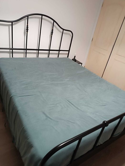 Cama Casal IKEA 2Mesas cabeceira+Colchão+Sobrecolchão–Excelente Estado