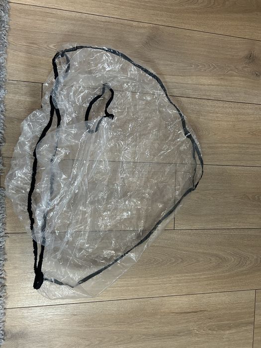 Folia przeciwdeszczowa do fotelika