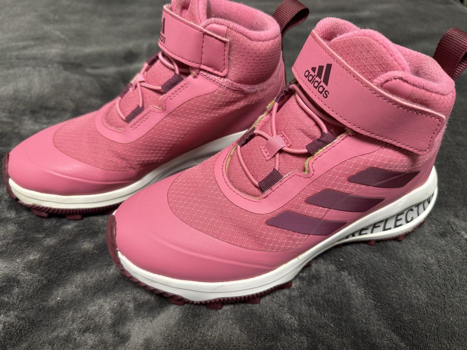 Adidas хайтопи ботинки