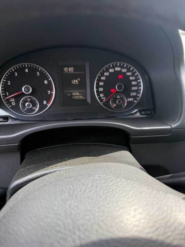 Volkswagen Caddy 2011
