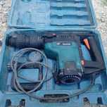 Młotowiertarka Makita HR4000C