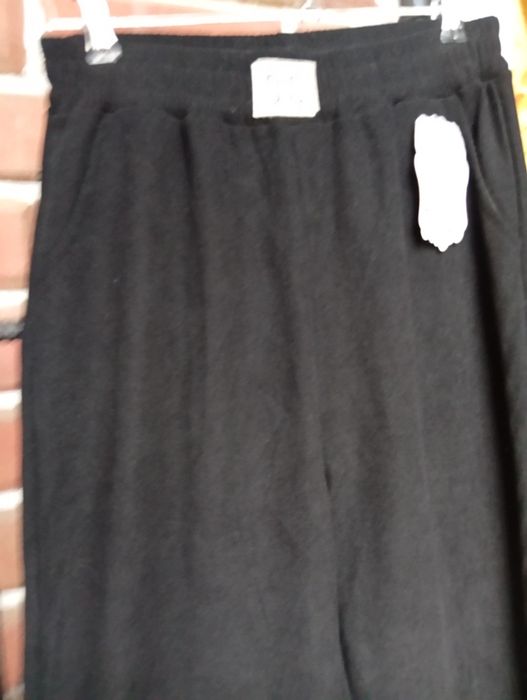 Брюки типа палаццо на резинке вельвет новые