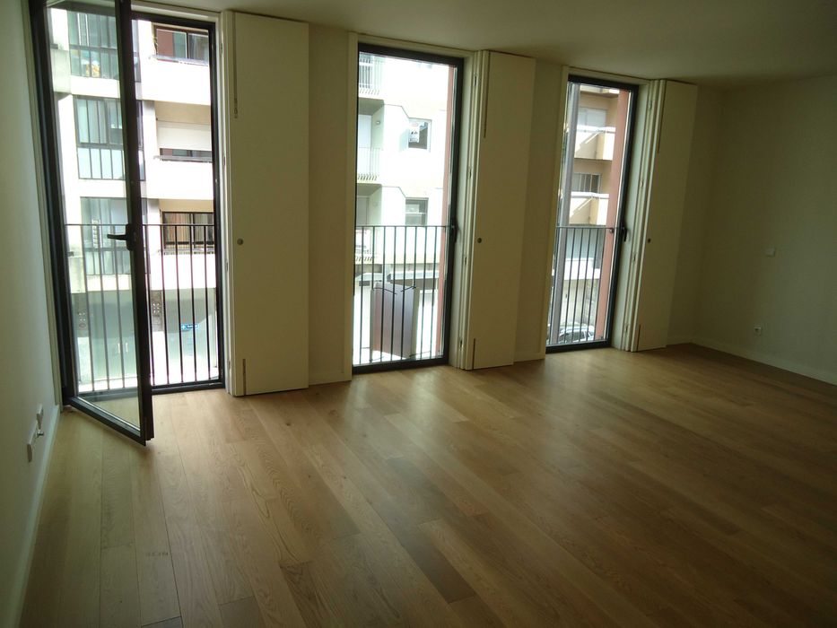 T0 ao Marquês/Rua Faria Guimarães/Constituição