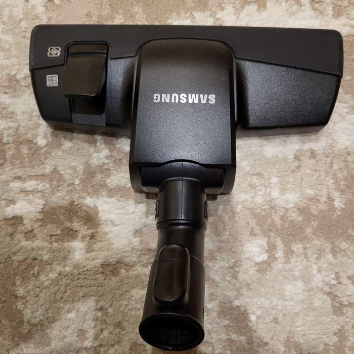 Продам новую щетку для пылесоса Samsung