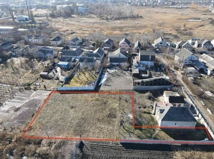 Продам земельну ділянку в Підгородному