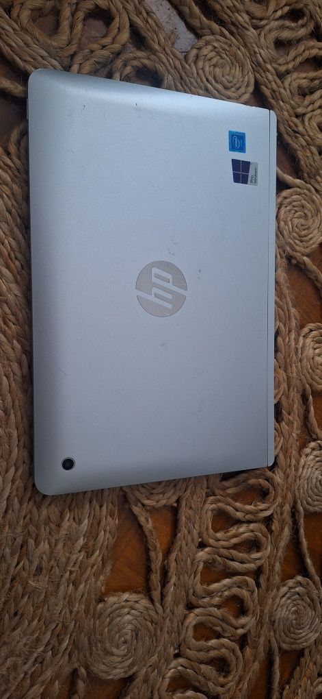 PC / Tablet HP mini