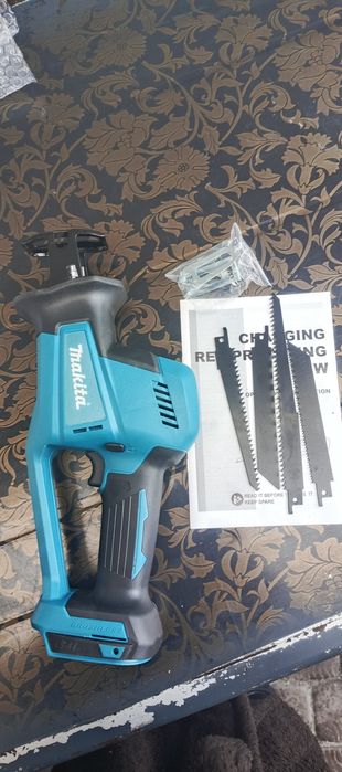 Сабельная пила makita новая