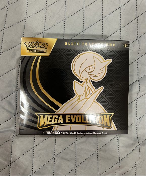 Mega Evolution Elite Trainer Box Mega Gardevoir