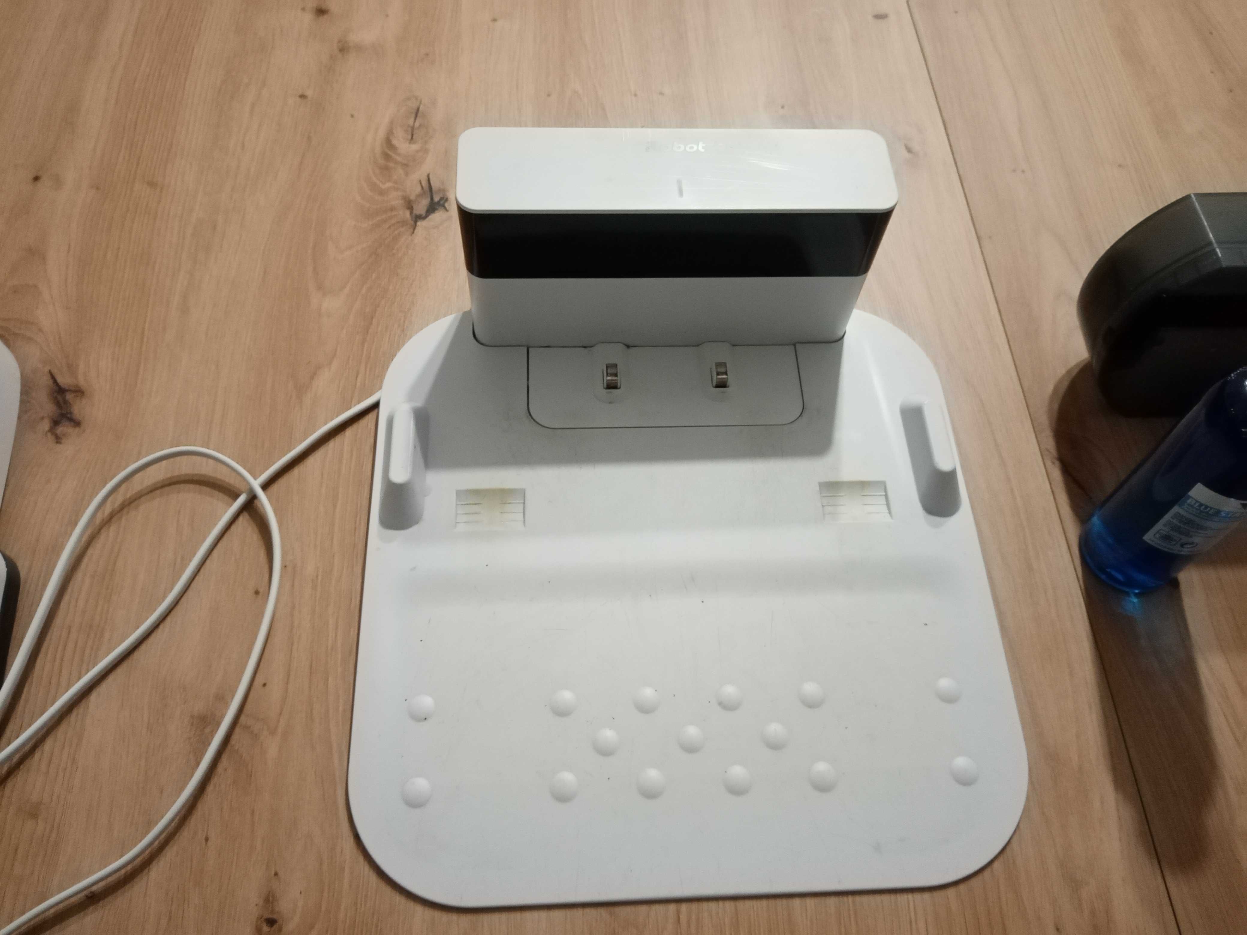 Robot Sprzątający Mopujący iRobot Braava Jet m6