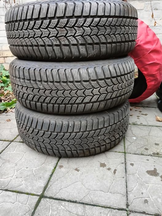 Резина \ гума зимова DEBICA 215 \ 60 R16  2021 рік