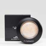 MAC - rozswietlacz Mineralize Skin Finish - lightscapade