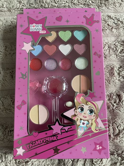 Дитяча косметика для дівчинки