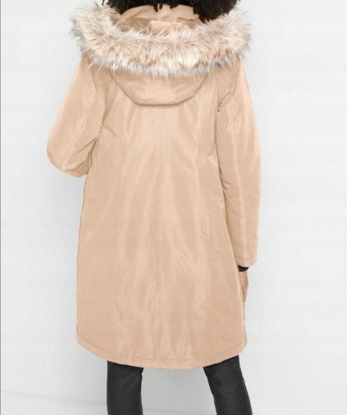 B.P.C kurtka ciążowa długa z panelem i futerkiem 52.