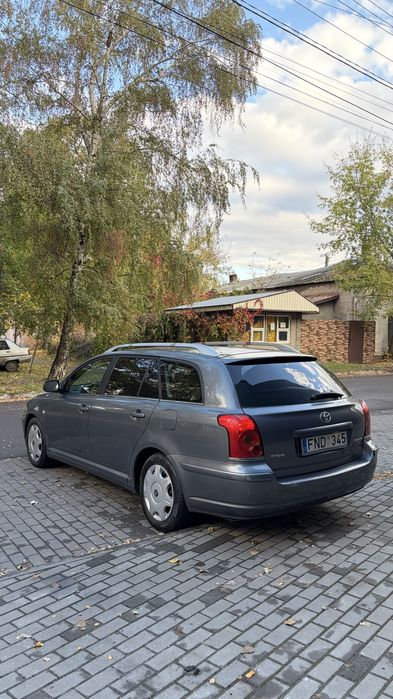 Toyota Avensis 2.0 дізель