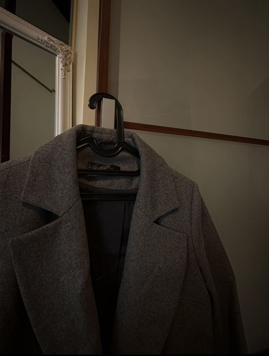 Пальто з натуральної шерсті Bazhane,A Nushina