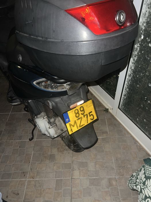 Mota piaggio fly 50cc 4T