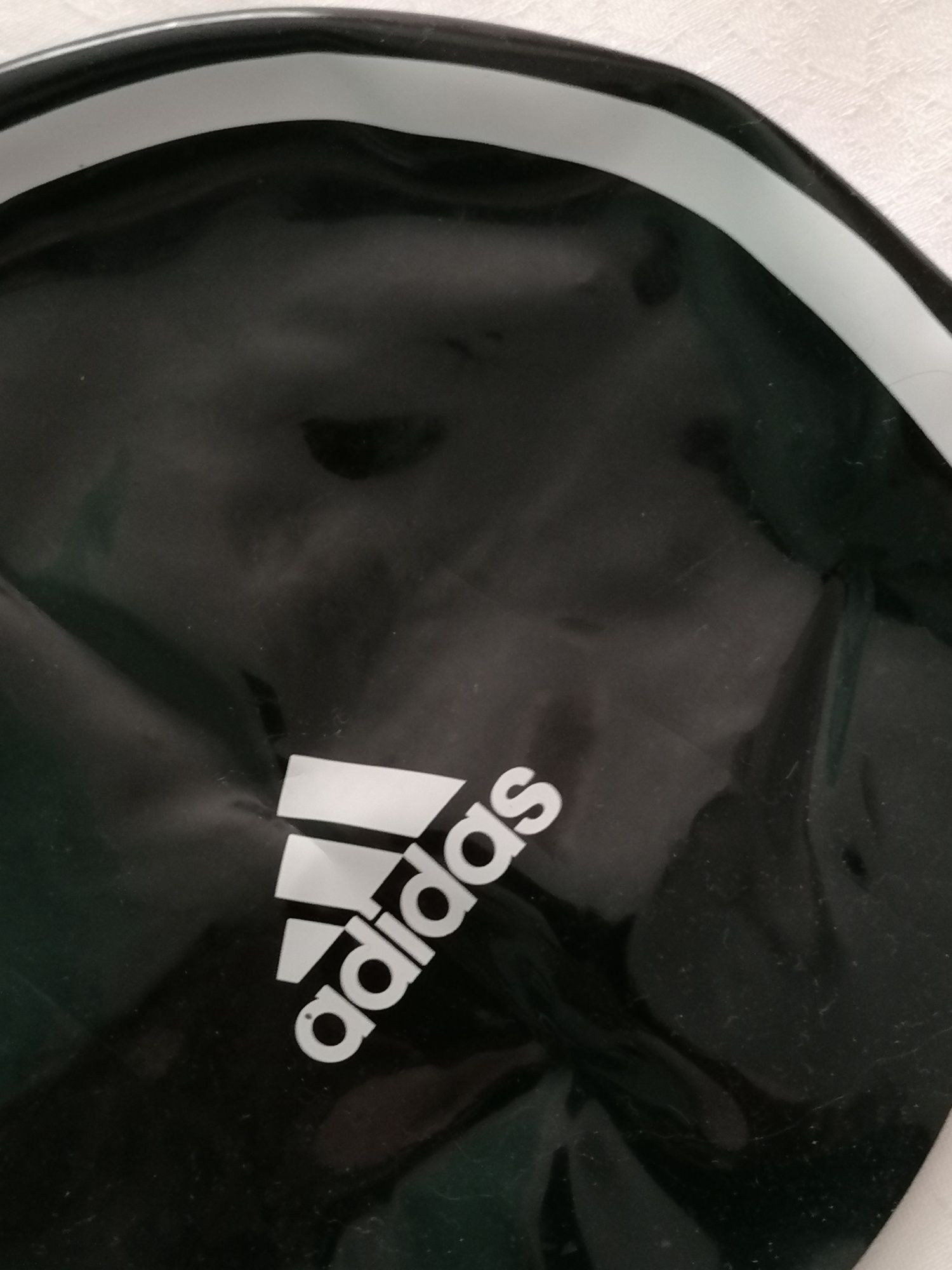 Touca natação silicone Adidas nova