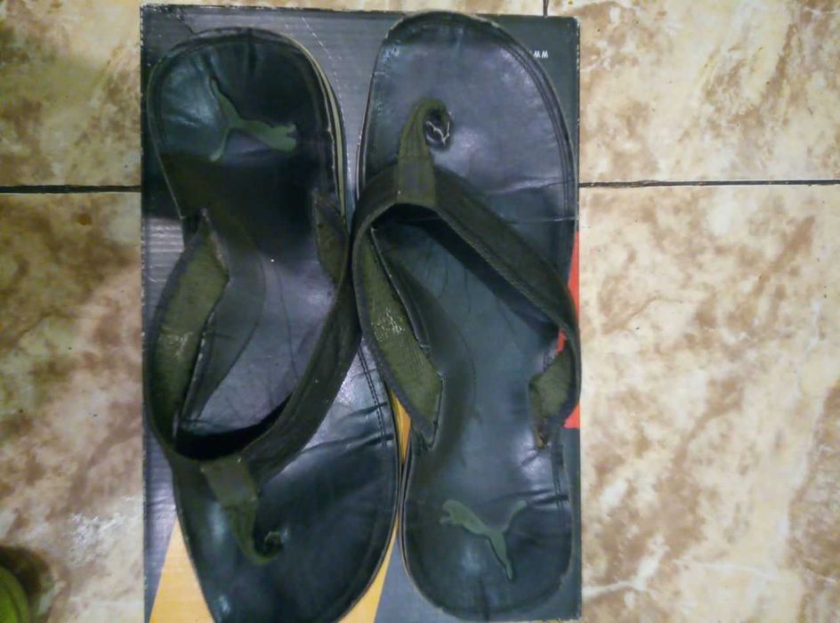 Шльопанці PUMA 46р.