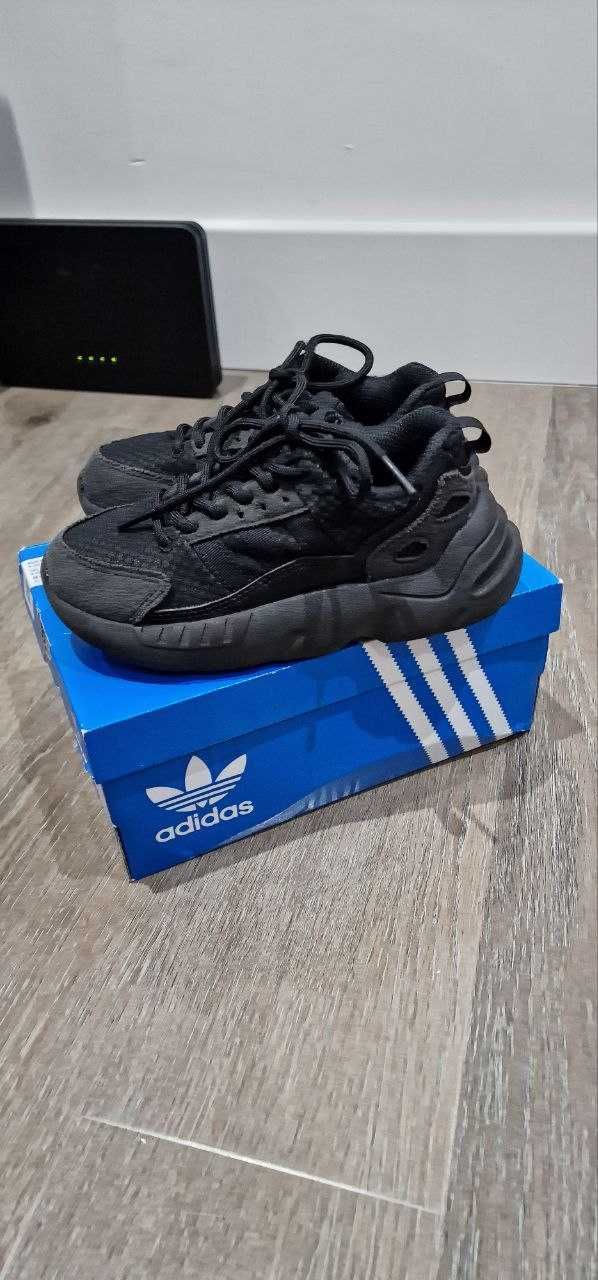 Продам Оригінал Adidas ZX 22 Boost 29-30розмір 19-20см  Ідеал