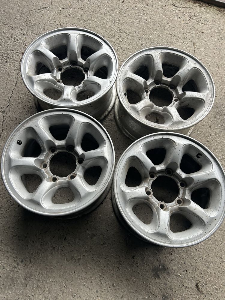 Felgi Aluminiowe Mitsubishi R15 6x139,7