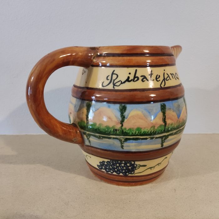 Jarro antigo de vinho, Maritália "Salvaterra de Magos - Santarém"