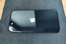 iPhone SE z floty, nie był prywatnie używany