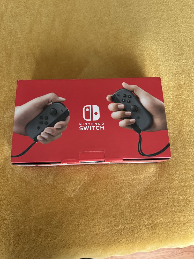 Nintendo Switch grey V2
