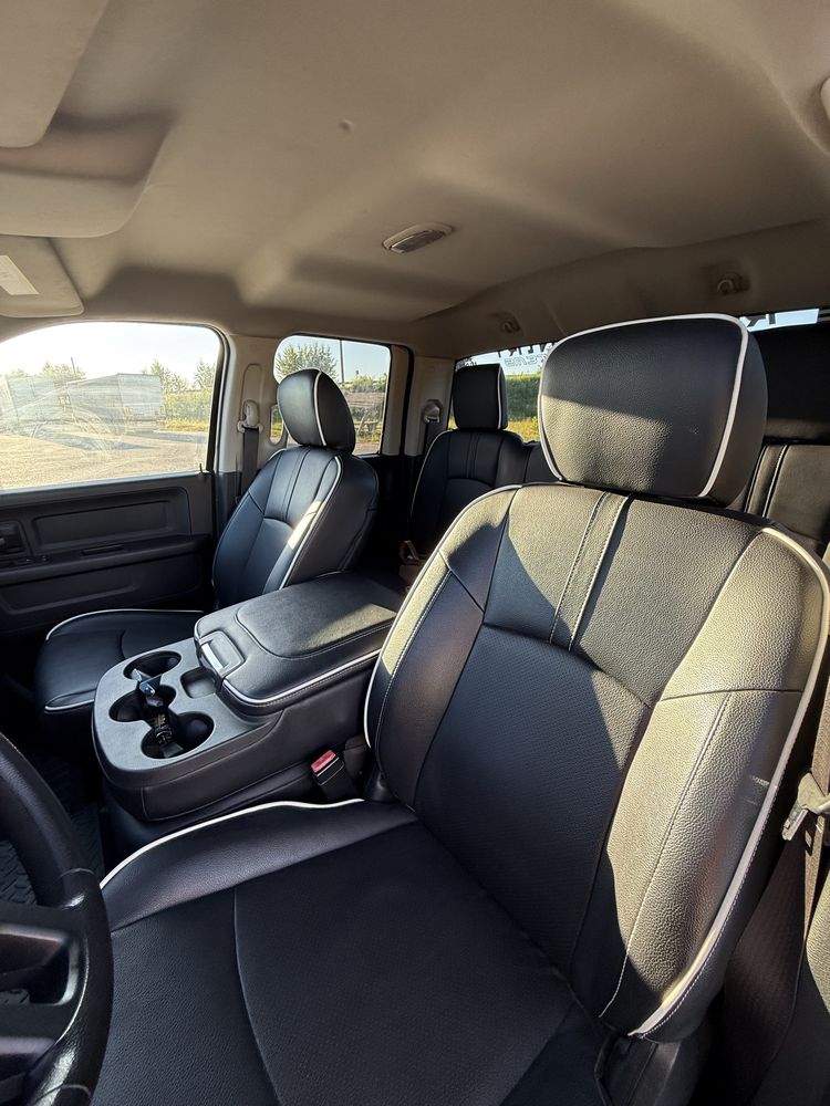 Dodge Ram 5.7 2015
