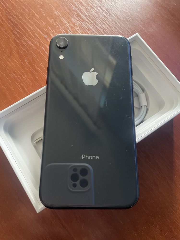 iPhone XR 128gb 79%