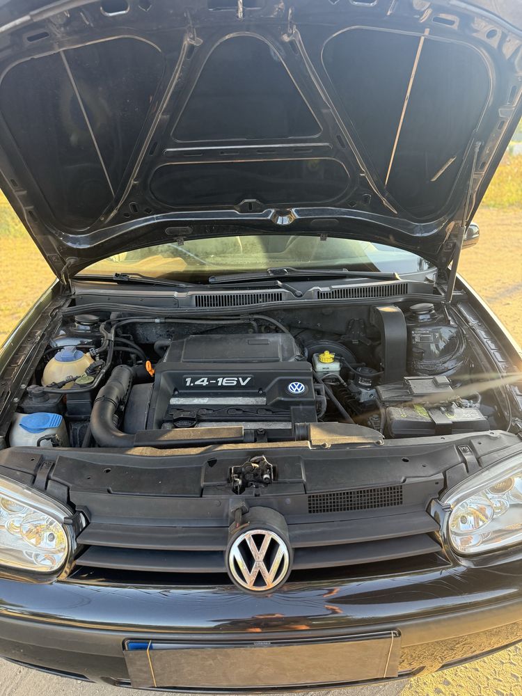 Volkswagen Golf Variant 1.4 Confortline Ano 2000 (Impecavel)
