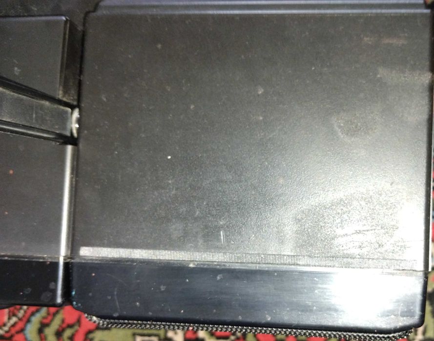 Продам вінтажну двохкасетну магнітолу Philips D8478.