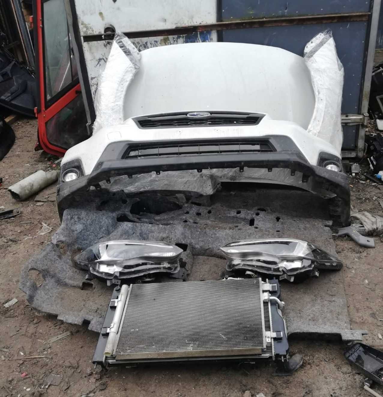 Subaru Crosstrek II XV бампер передній задній  б/у запчастини розборка