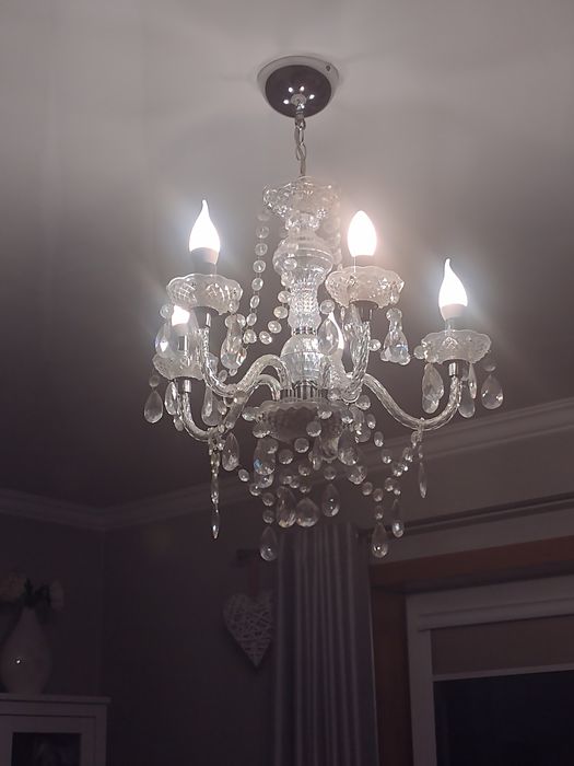 Żyrandol typu Glamour