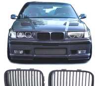 GRELHAS FRONTAIS PARA BMW E36 91-96 LOOK M PRETO MATT