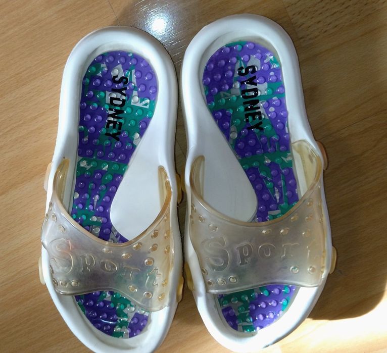 Тапочки. Шлепки .Размер 37.