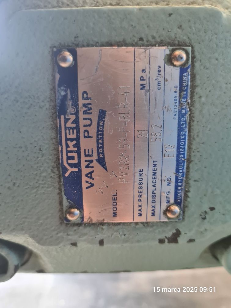 Silnik elektryczny z pompą hydrauliczna do łuparki/prasy