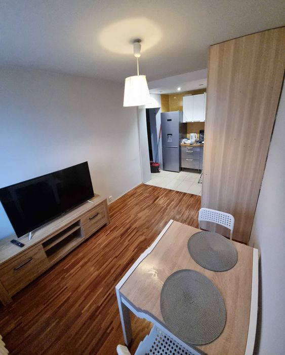 2 Pokojowe mieszkanie ul. Sucharskiego 7