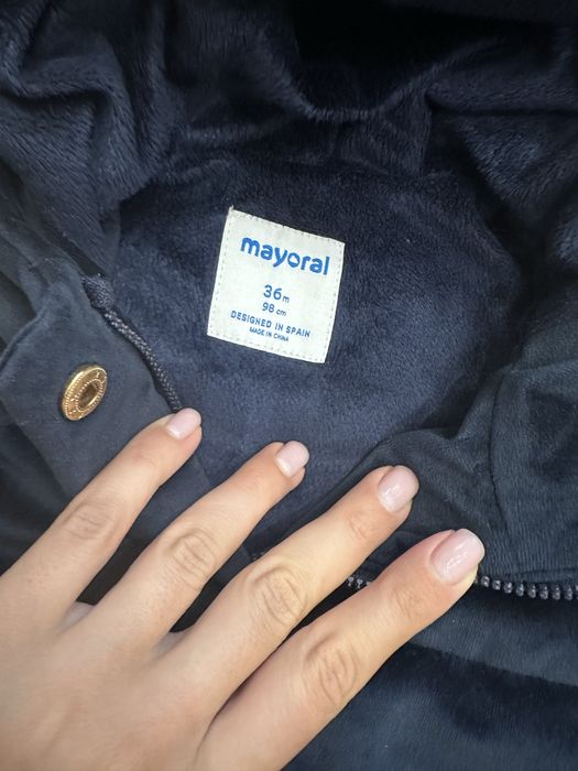 Продам куртку Mayoral! Размер -98!Цена -750грн!
