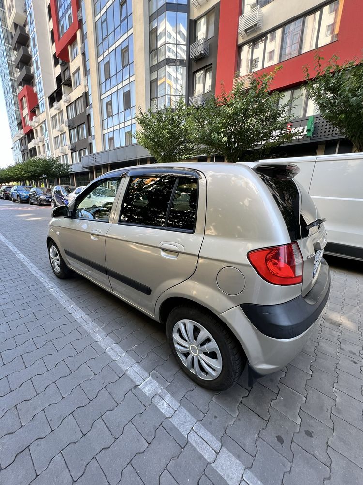 Продам HYUNDAI GETZ 2008 1.4 механика