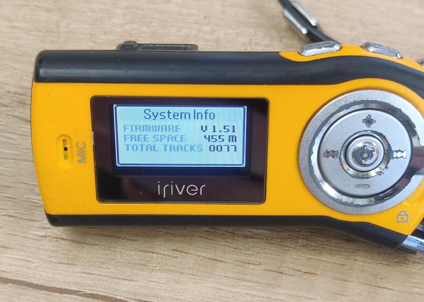 Mp3 плеер iRiver T10 1gb