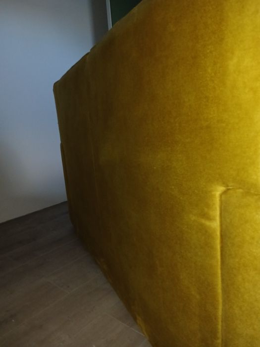 Sofa dwuosobowa żółta rozkładana Monty Agata meble 157*94 ( z dostawą)